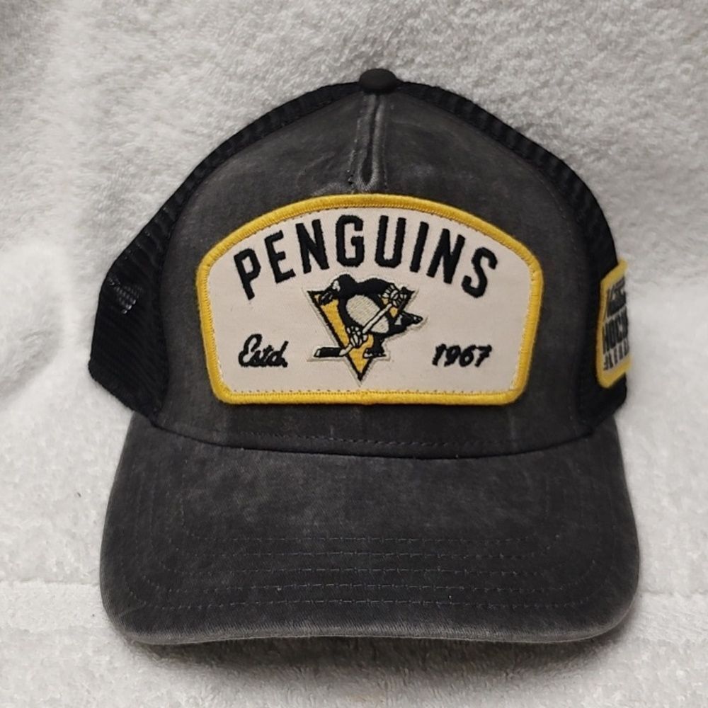 American Needle Pittsburgh Penguins Patch Design Trucker Snapback Hat - New